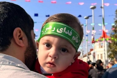 حضور دل انگیز دهه نودی ها در راهپیمایی 22 بهمن + فیلم و عکس